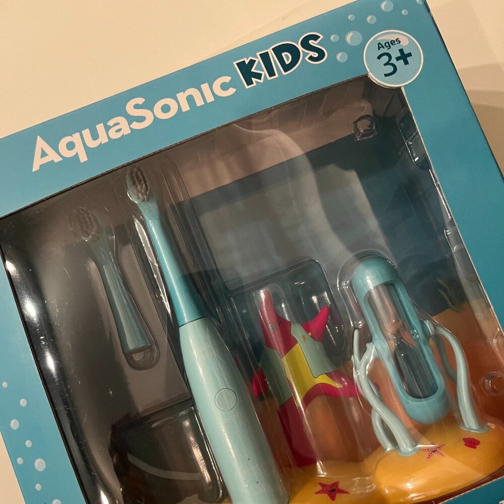Electric Toothbrush for kids with‎ Starfish Base (AzquaSonic) (NEW) (h/x)
